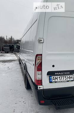 Грузовой фургон Renault Master 2012 в Житомире