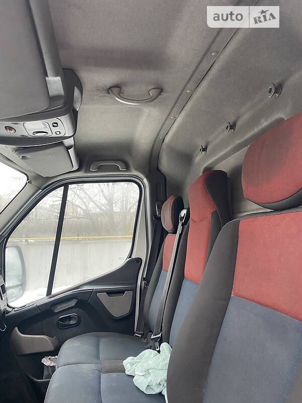 Грузовой фургон Renault Master 2012 в Житомире