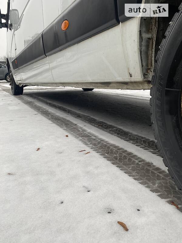 Грузовой фургон Renault Master 2012 в Житомире