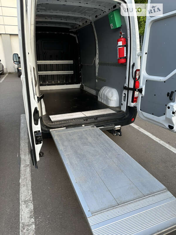 Грузовой фургон Renault Master 2020 в Одессе