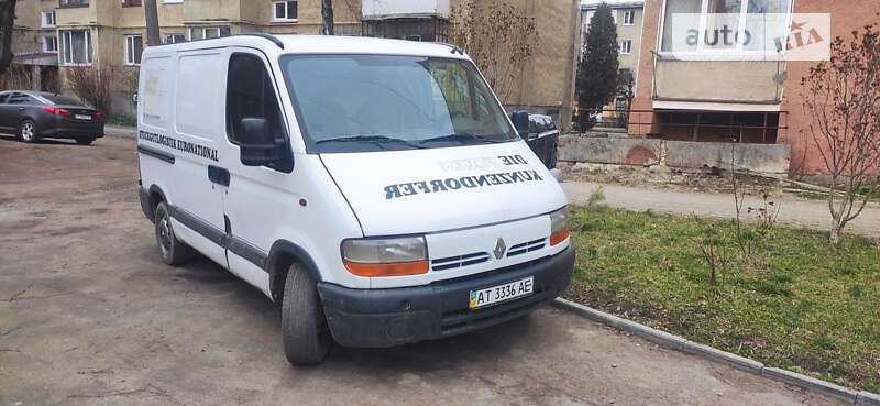 Вантажний фургон Renault Master 2001 в Коломиї