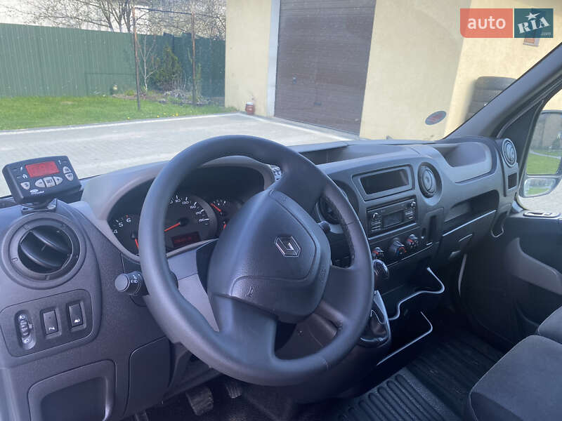 Рефрижератор Renault Master 2015 в Ровно