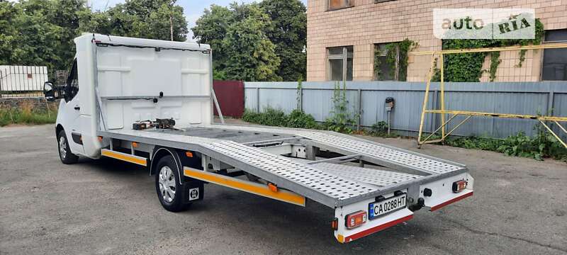 Эвакуатор Renault Master 2014 в Корсуне-Шевченковском