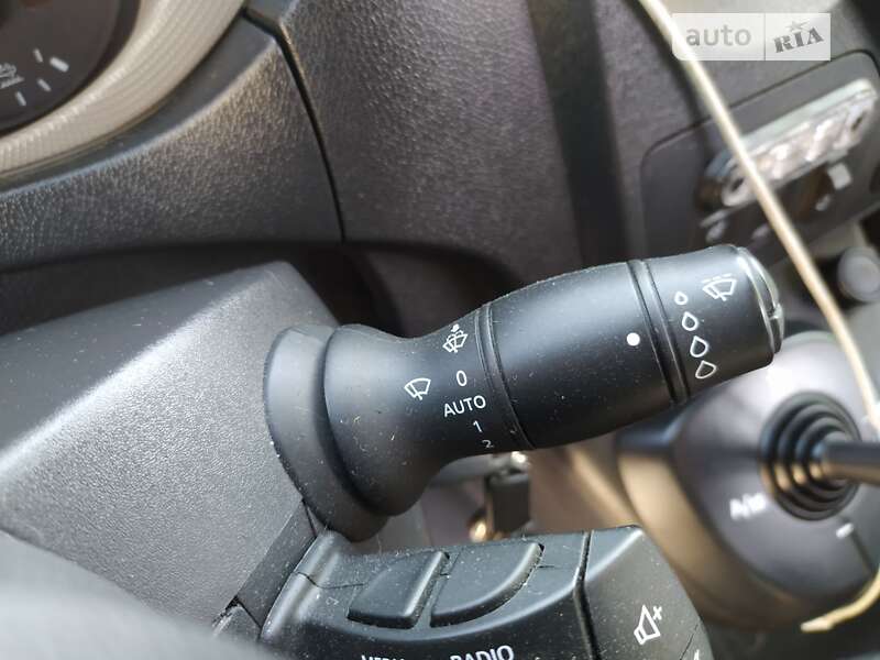 Микроавтобус Renault Master 2017 в Львове фото 22 Микроавтобус Renault Master 2017 в Львове