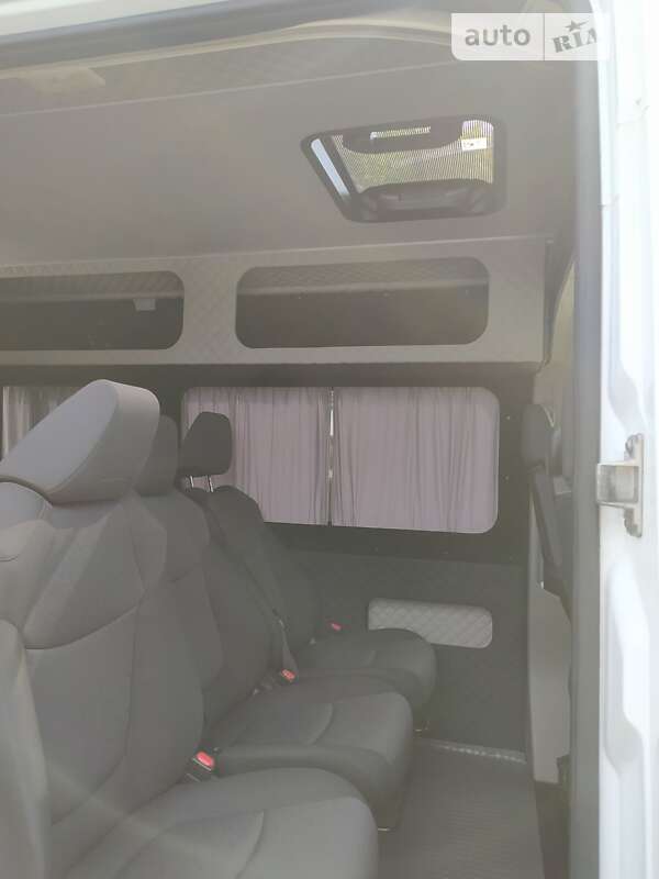 Микроавтобус Renault Master 2017 в Львове фото 60 Микроавтобус Renault Master 2017 в Львове