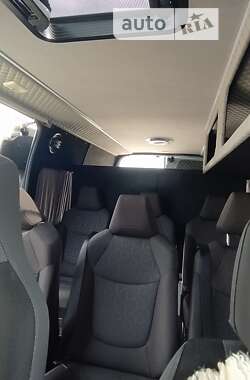 Микроавтобус Renault Master 2017 в Львове