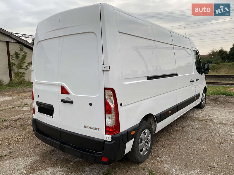 Грузовой фургон Renault Master 2018 в Турийске