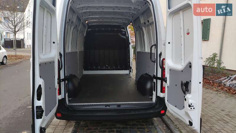 Микроавтобус Renault Master 2020 в Одессе фото 10 Микроавтобус Renault Master 2020 в Одессе