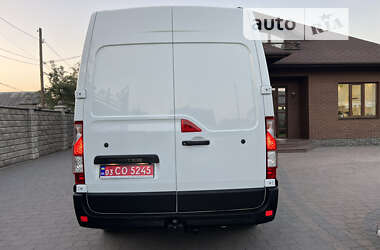 Грузовой фургон Renault Master 2016 в 