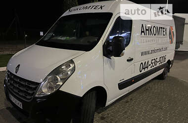 Грузовой фургон Renault Master 2013 в Львове