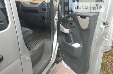 Грузовой фургон Renault Master 2011 в 
