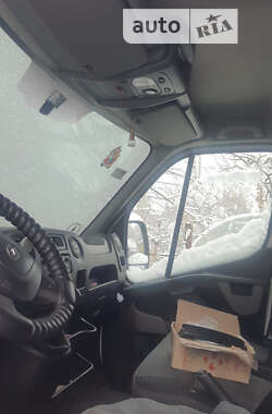 Грузовой фургон Renault Master 2013 в Буче