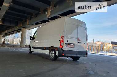 Грузовой фургон Renault Master 2019 в 
