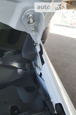 Грузовой фургон Renault Master 2019 в 