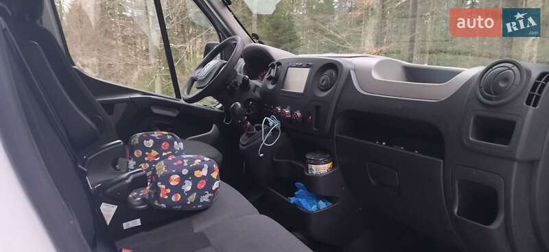 Дом на колесах Renault Master 2017 в Львове фото 16 Дом на колесах Renault Master 2017 в Львове