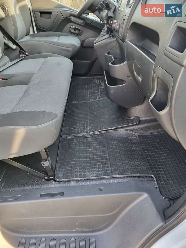 Платформа Renault Master 2019 в Рівному