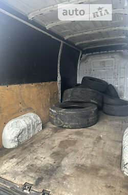 Вантажний фургон Renault Master 2011 в Львові