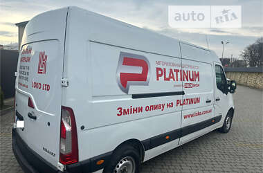 Вантажний фургон Renault Master 2011 в Львові