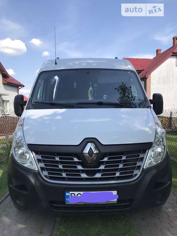 Микроавтобус Renault Master 2019 в Городке