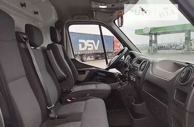 Вантажний фургон Renault Master 2014 в Рівному
