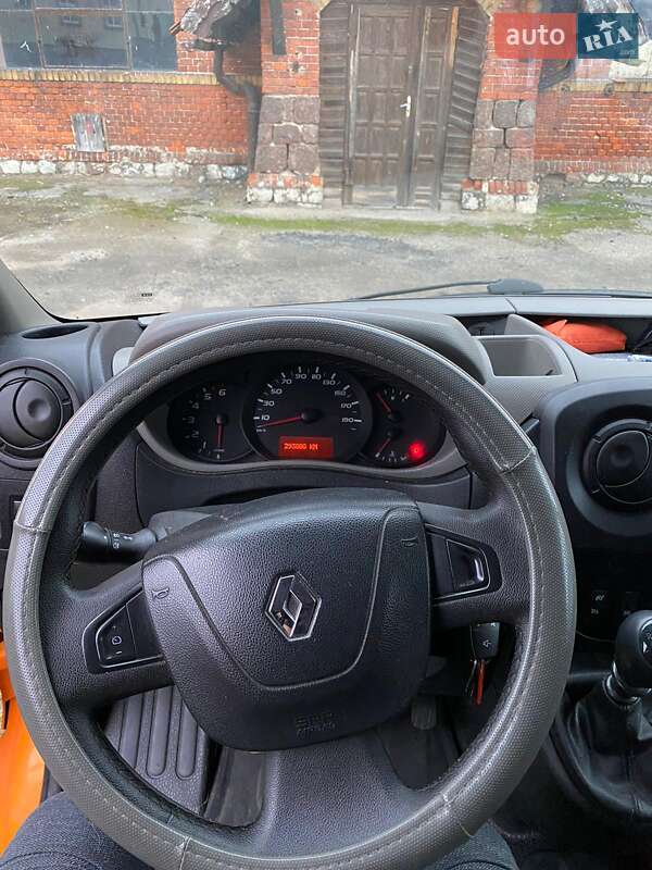 Тентований Renault Master 2015 в Світловодську