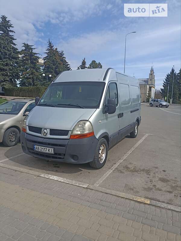 Грузовой фургон Renault Master 2006 в Ямполе