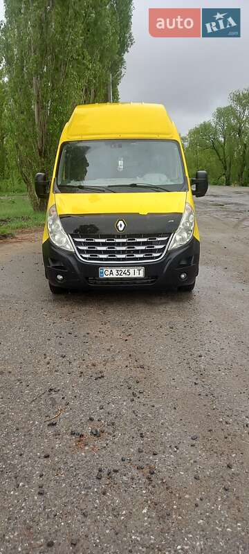 Мікроавтобус Renault Master 2012 в Саврані