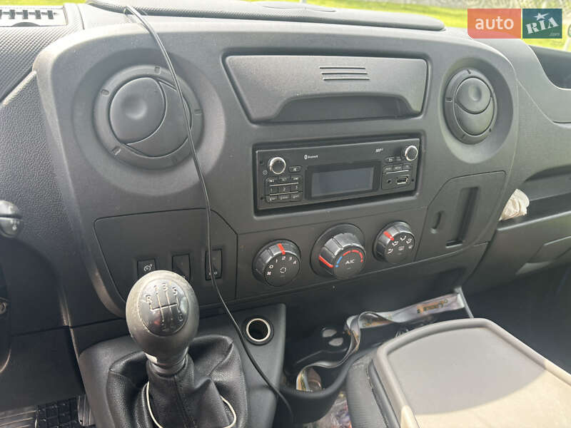 Автовоз Renault Master 2019 в Ровно