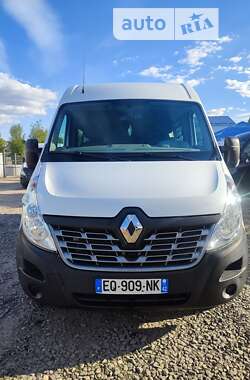 Грузопассажирский фургон Renault Master 2017 в Млинове