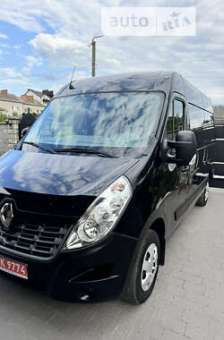 Вантажний фургон Renault Master 2017 в Дубні