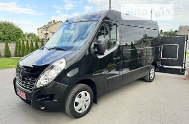 Вантажний фургон Renault Master 2017 в Дубні