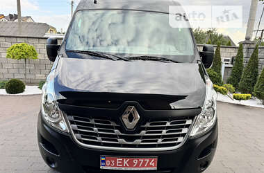 Вантажний фургон Renault Master 2017 в Дубні