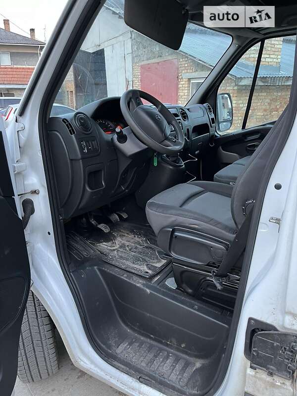 Тентований Renault Master 2018 в Львові фото 8 Тентований Renault Master 2018 в Львові