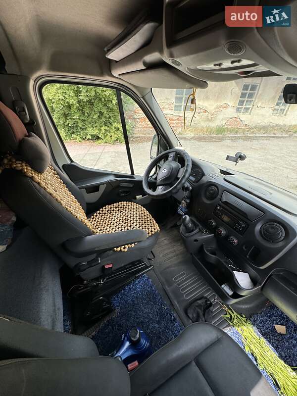 Тентованый Renault Master 2016 в Мукачево