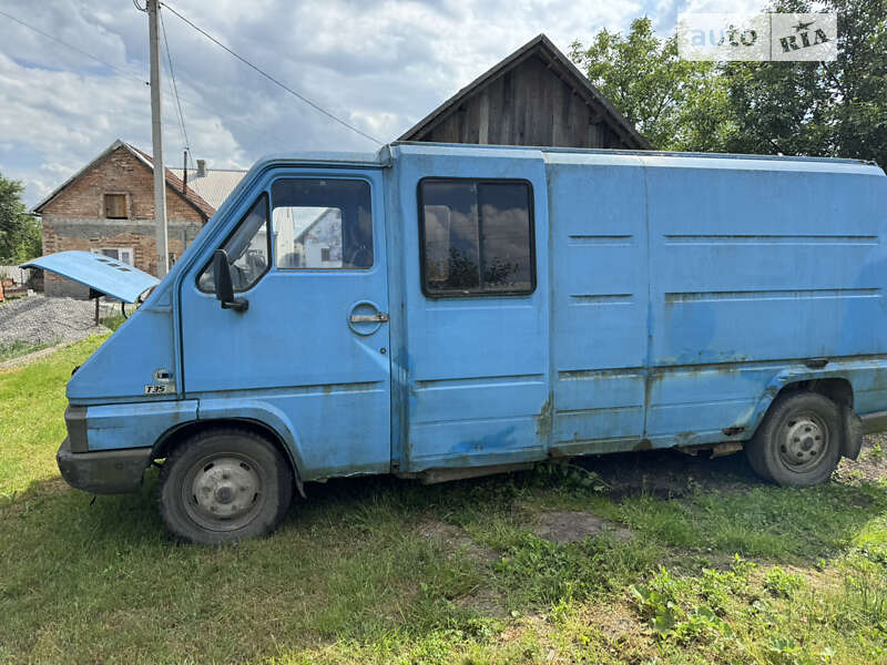 Грузопассажирский фургон Renault Master 1996 в Городке фото Грузопассажирский фургон Renault Master 1996 в Городке