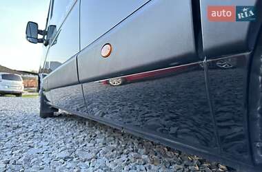 Вантажний фургон Renault Master 2020 в Рівному