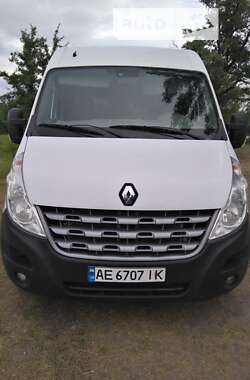 Вантажний фургон Renault Master 2013 в Кам'янському