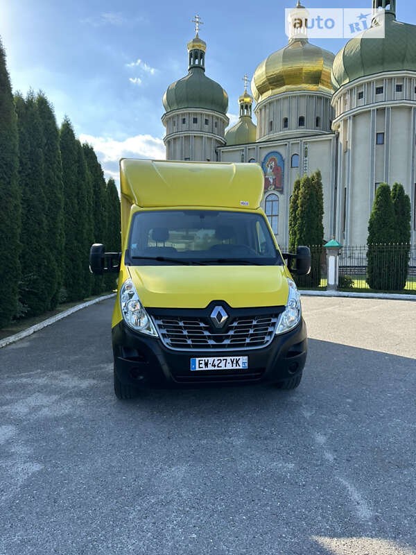 Вантажний фургон Renault Master 2018 в Дубні