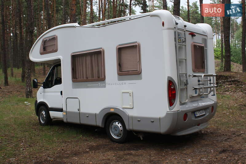 Будинок на колесах Renault Master 2005 в Борисполі