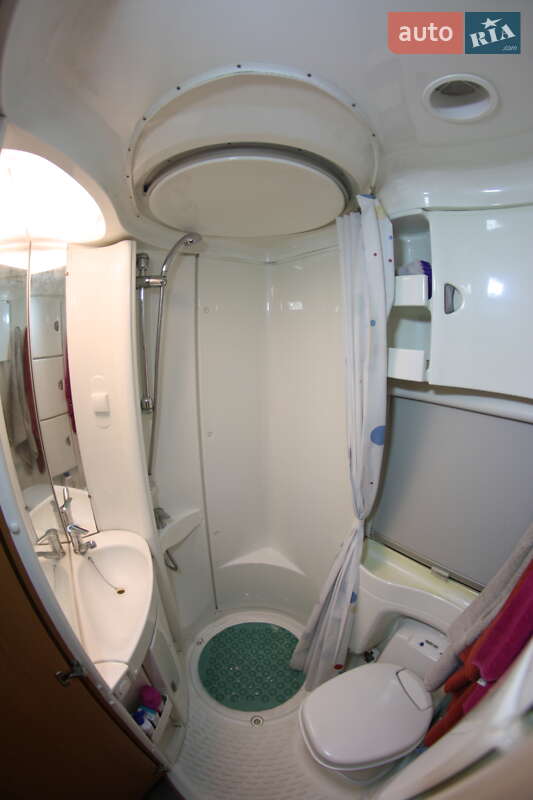 Будинок на колесах Renault Master 2005 в Борисполі
