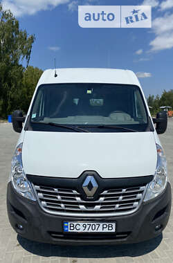 Грузопассажирский фургон Renault Master 2016 в Сокале