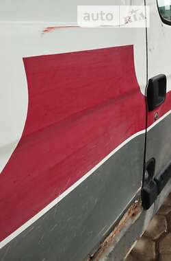 Грузовой фургон Renault Master 1999 в 