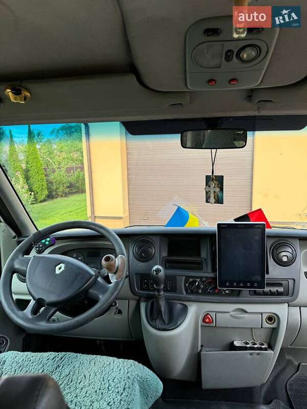 Микроавтобус Renault Master 2006 в Рожнятове