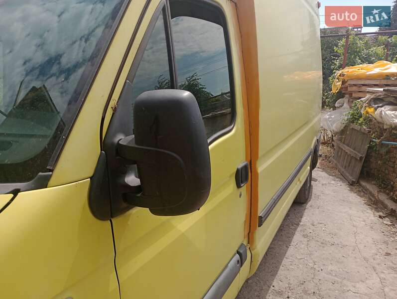 Вантажний фургон Renault Master 2004 в Запоріжжі