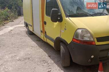 Вантажний фургон Renault Master 2004 в Запоріжжі