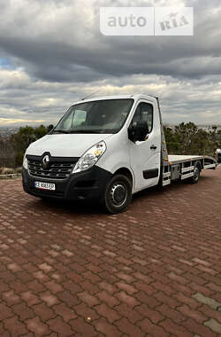 Евакуатор Renault Master 2015 в Чернівцях