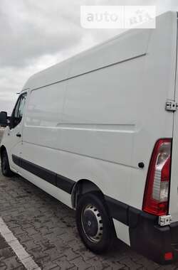 Вантажний фургон Renault Master 2017 в Львові