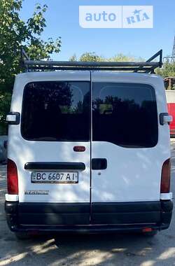 Вантажний фургон Renault Master 1998 в Львові