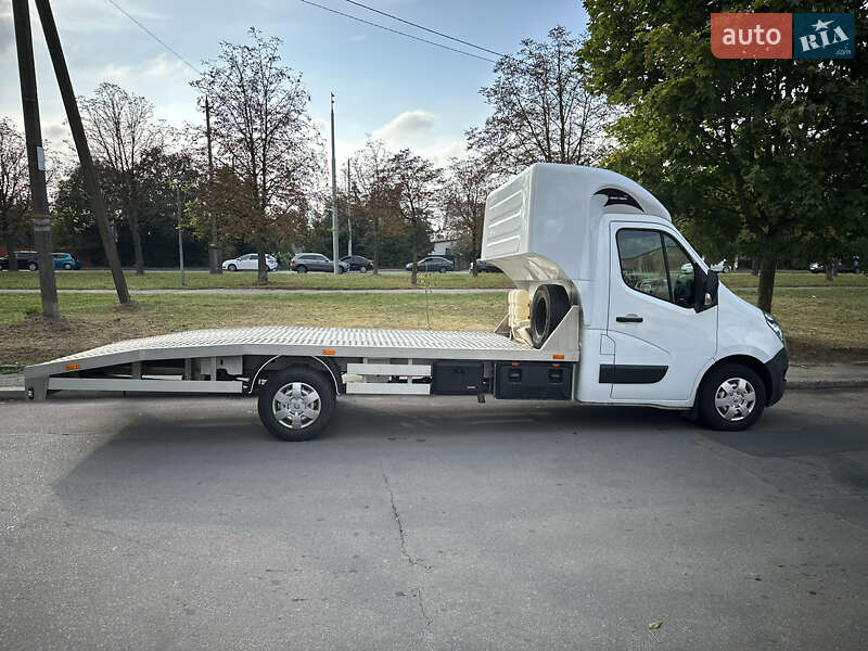 Эвакуатор Renault Master 2017 в Запорожье