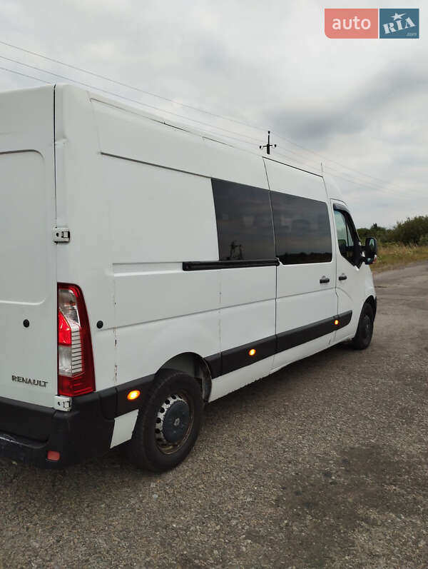 Микроавтобус Renault Master 2015 в Калуше